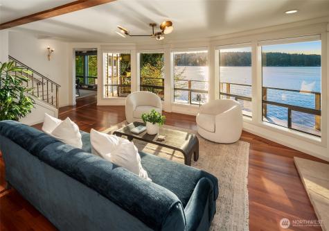 10153 SW 263rd Street Vashon WA 98070