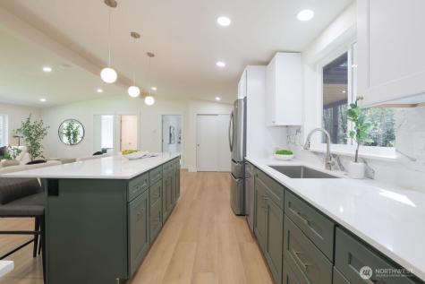 13317 Bandix Road SE Olalla WA 98359