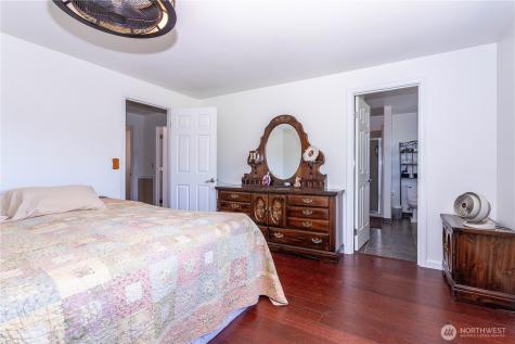 37326 19th Place S Federal Way WA 98003