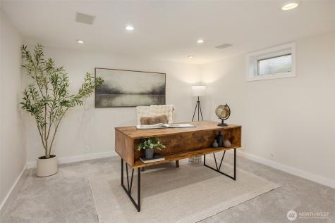 9359 Sunset Way Bellevue WA 98004
