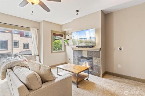 2115 201st Place SE Bothell WA 98012