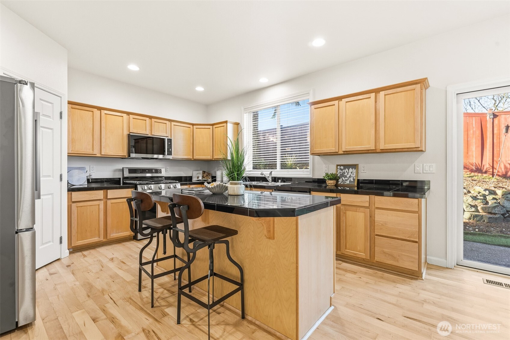 2017 NE 24th Place Renton WA 98056