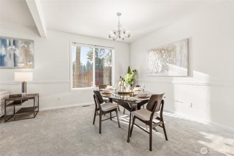 2017 NE 24th Place Renton WA 98056