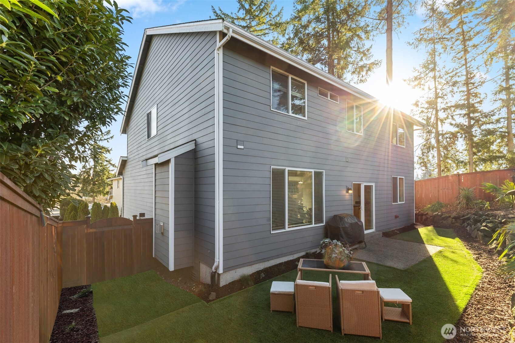 2017 NE 24th Place Renton WA 98056