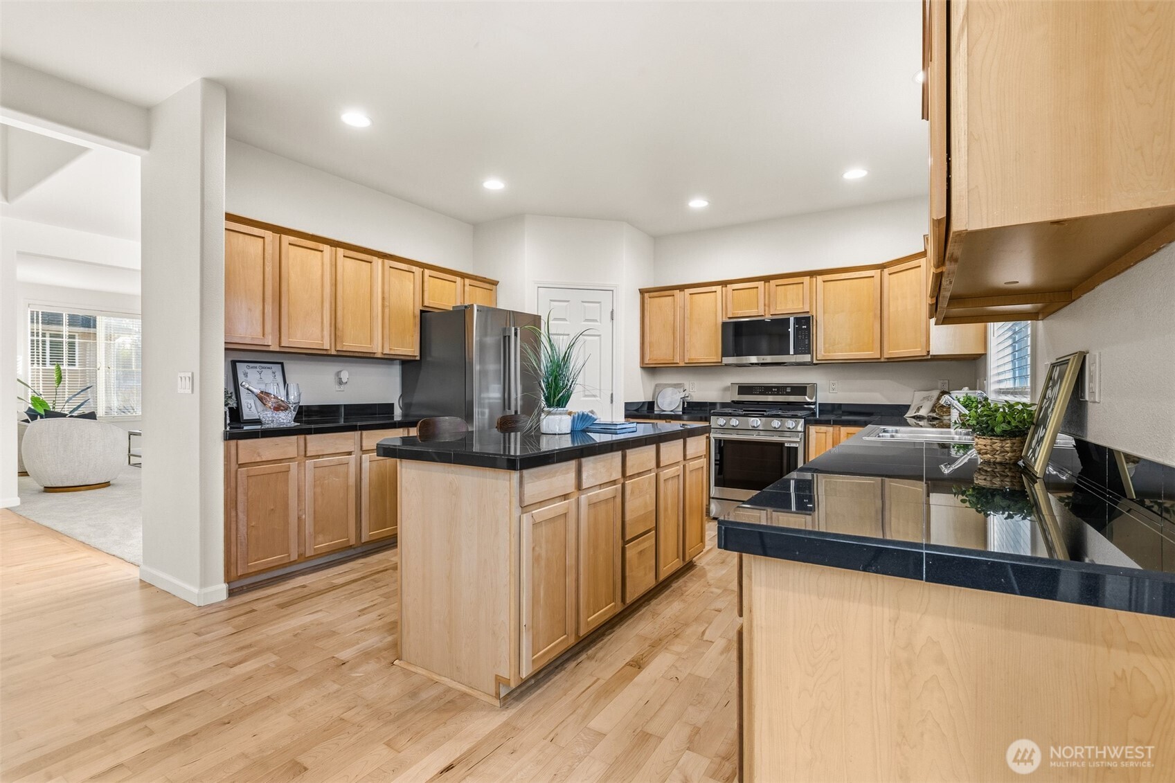 2017 NE 24th Place Renton WA 98056