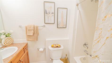 2107 Tacoma Court Tacoma WA 98405