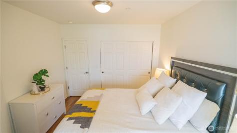 2107 Tacoma Court Tacoma WA 98405
