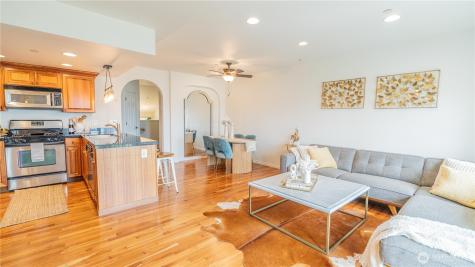 2107 Tacoma Court Tacoma WA 98405