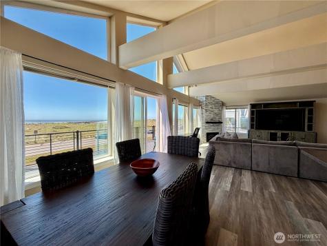 1593 E Ocean Shores Boulevard SW Ocean Shores WA 98569