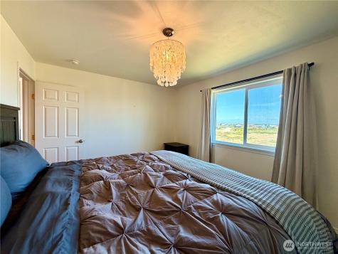 1593 E Ocean Shores Boulevard SW Ocean Shores WA 98569