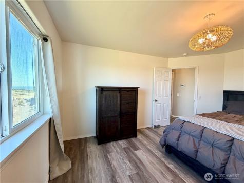 1593 E Ocean Shores Boulevard SW Ocean Shores WA 98569