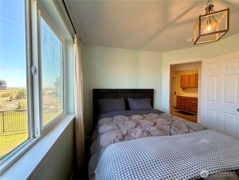 1593 E Ocean Shores Boulevard SW Ocean Shores WA 98569