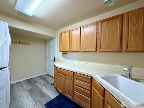1593 E Ocean Shores Boulevard SW Ocean Shores WA 98569