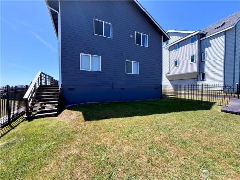 1593 E Ocean Shores Boulevard SW Ocean Shores WA 98569