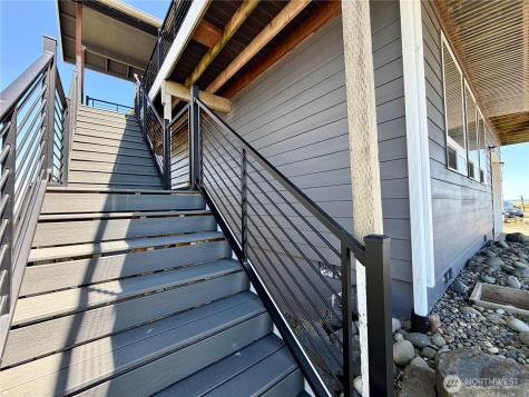 1593 E Ocean Shores Boulevard SW Ocean Shores WA 98569
