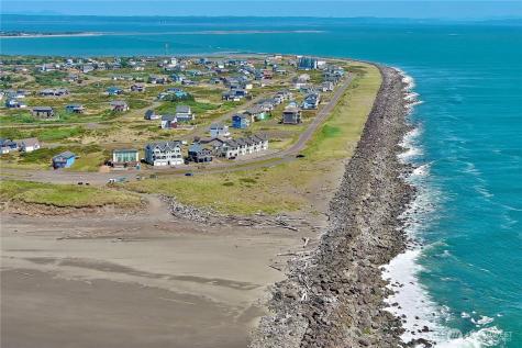 1593 E Ocean Shores Boulevard SW Ocean Shores WA 98569