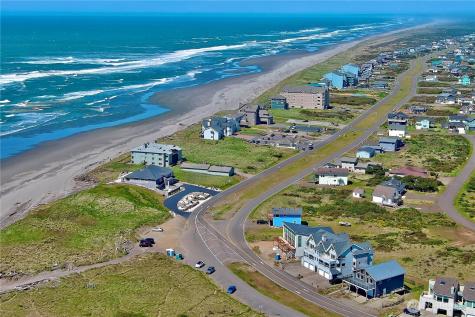 1593 E Ocean Shores Boulevard SW Ocean Shores WA 98569