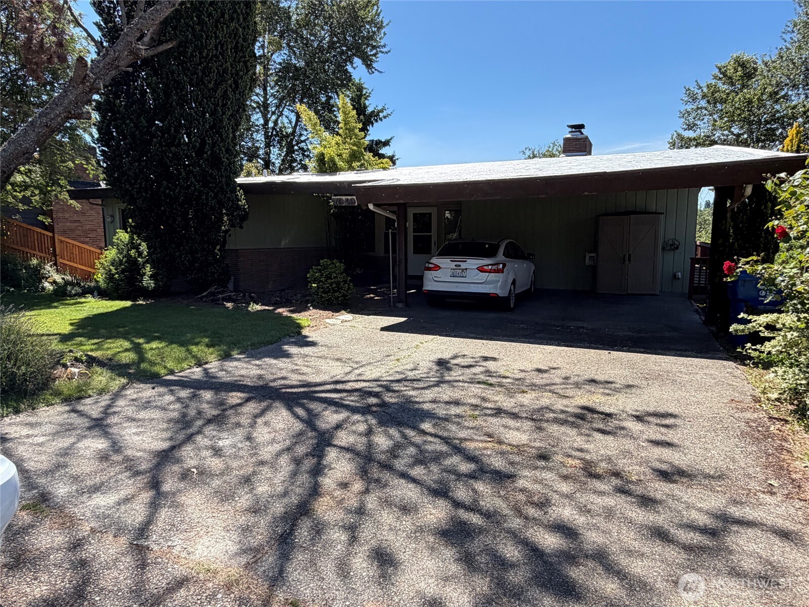 7949 20th Avenue SW Seattle WA 98106