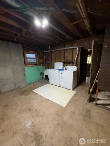 7949 20th Avenue SW Seattle WA 98106