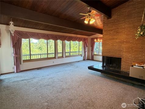 7949 20th Avenue SW Seattle WA 98106