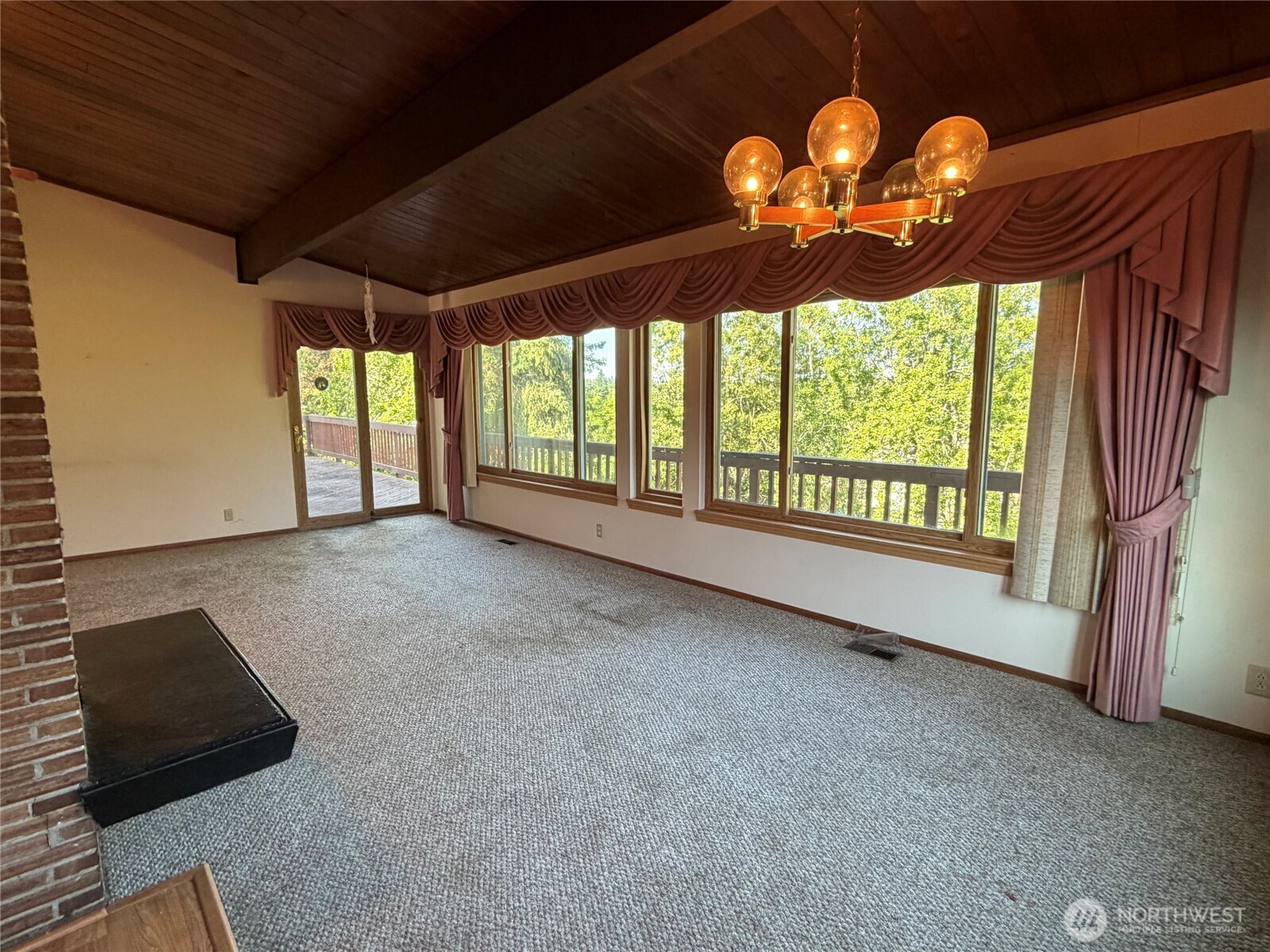 7949 20th Avenue SW Seattle WA 98106