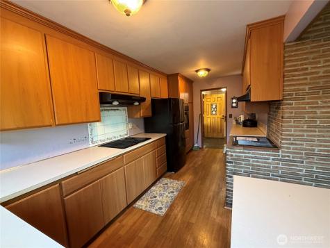 7949 20th Avenue SW Seattle WA 98106