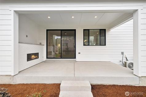 8416 137th Avenue SE Newcastle WA 98059