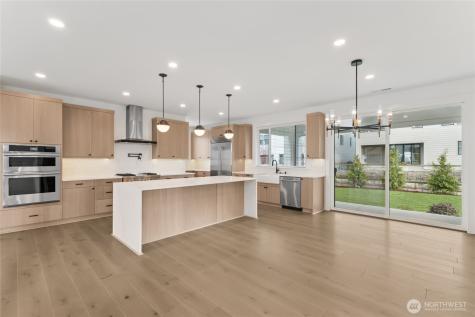 8416 137th Avenue SE Newcastle WA 98059