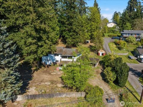 1307 N Lake Stickney Drive Lynnwood WA 98087