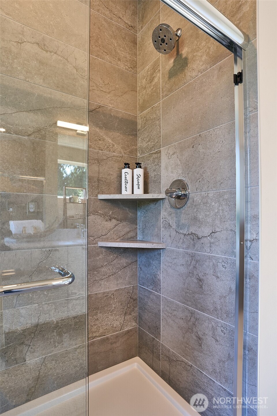 36520 SW 3rd Avenue Federal Way WA 98023