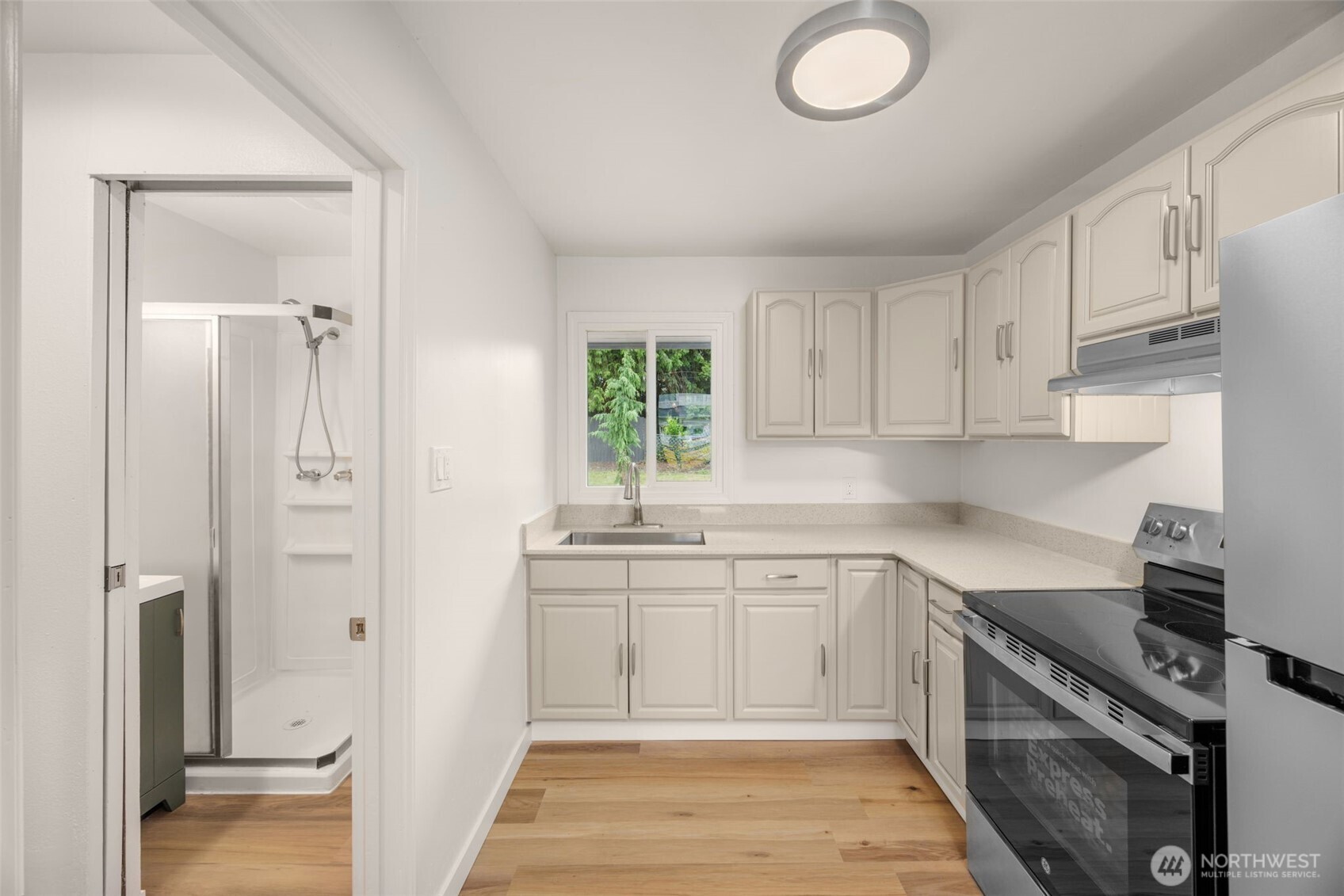 12235 43rd Avenue S Seattle WA 98178