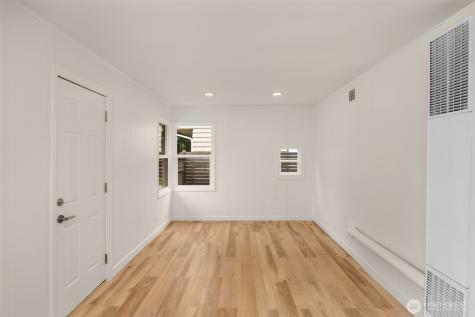 12235 43rd Avenue S Seattle WA 98178