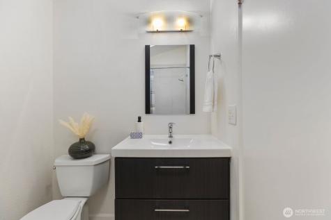 411 Cedar Avenue S Renton WA 98057