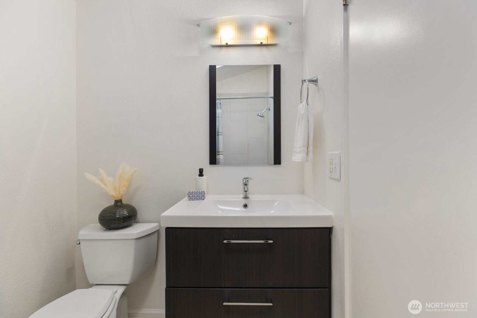 411 Cedar Avenue S Renton WA 98057