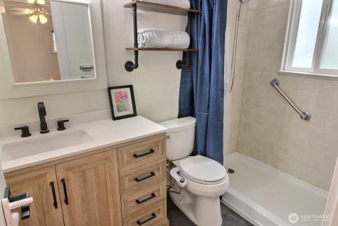 27720 128th Place SE Kent WA 98030