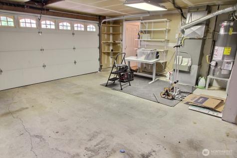 27720 128th Place SE Kent WA 98030