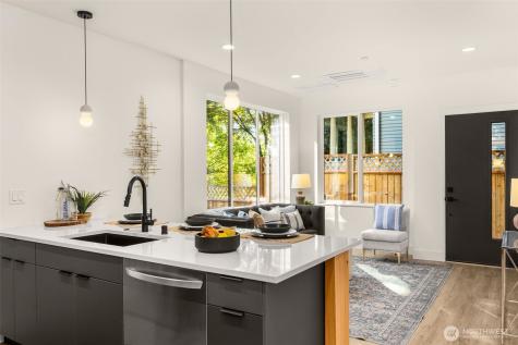 113 24th Avenue E Seattle WA 98112
