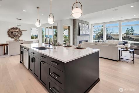 3036 67th Avenue SE Mercer Island WA 98040