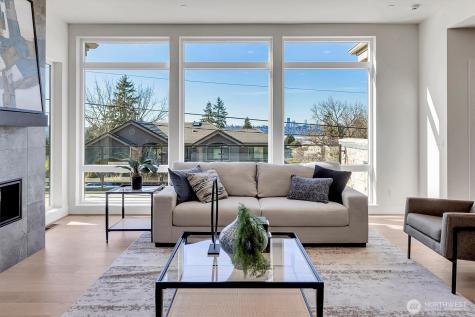 3036 67th Avenue SE Mercer Island WA 98040