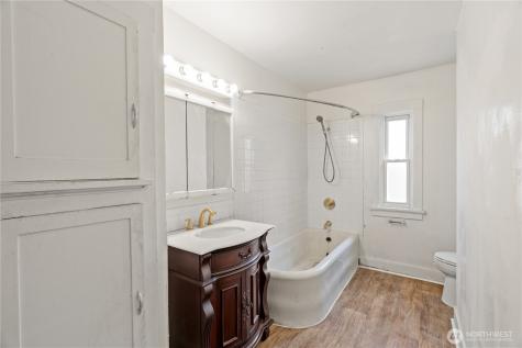 409 W 5th Street Aberdeen WA 98520