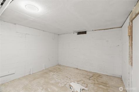 409 W 5th Street Aberdeen WA 98520