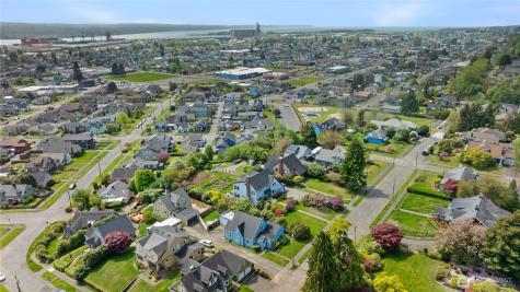 409 W 5th Street Aberdeen WA 98520