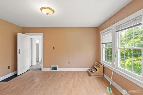 409 W 5th Street Aberdeen WA 98520