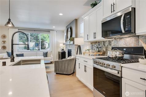 19221 Meridian Drive SE Bothell WA 98012