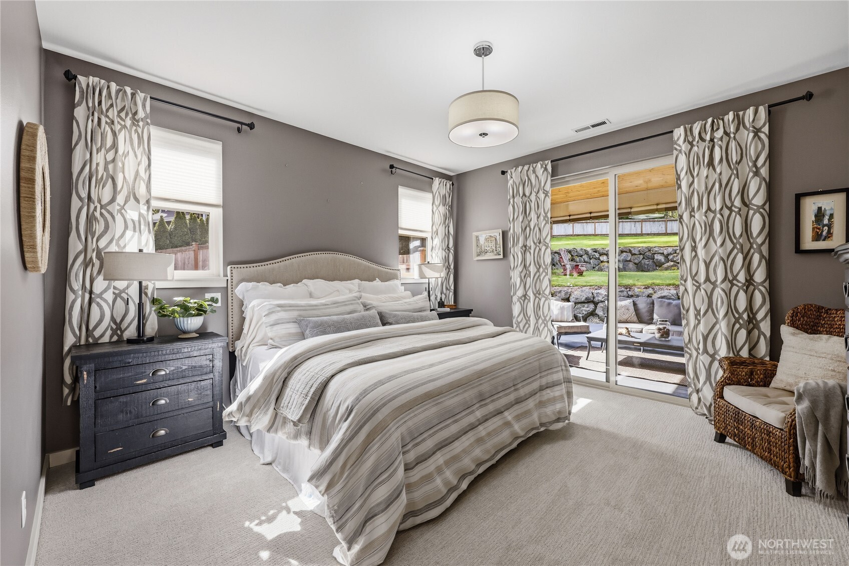 5726 Solana Lane NE Bainbridge Island WA 98110
