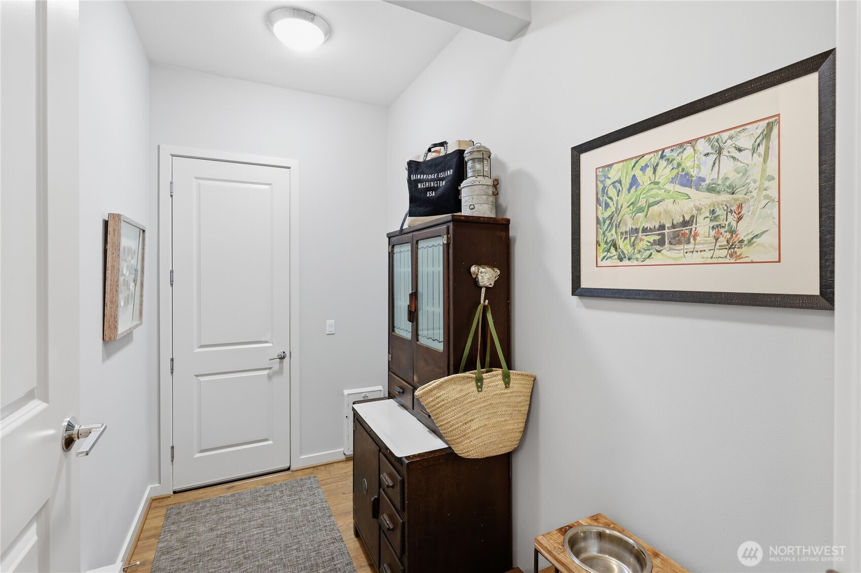 5726 Solana Lane NE Bainbridge Island WA 98110