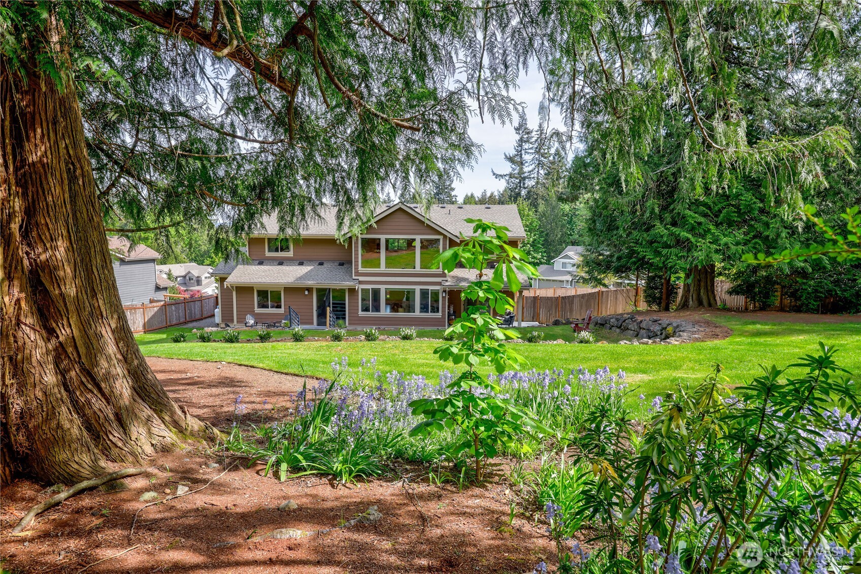 5726 Solana Lane NE Bainbridge Island WA 98110