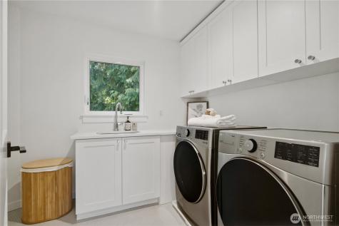 12109 NE 105th Street Kirkland WA 98033