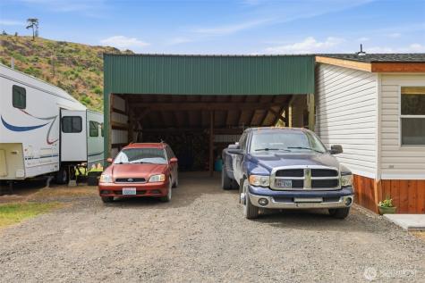 36499 Teel Hill Road N Davenport WA 99122