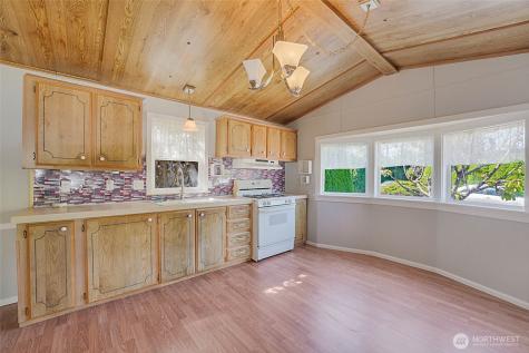 9403 Pierce Lane Sedro Woolley WA 98284